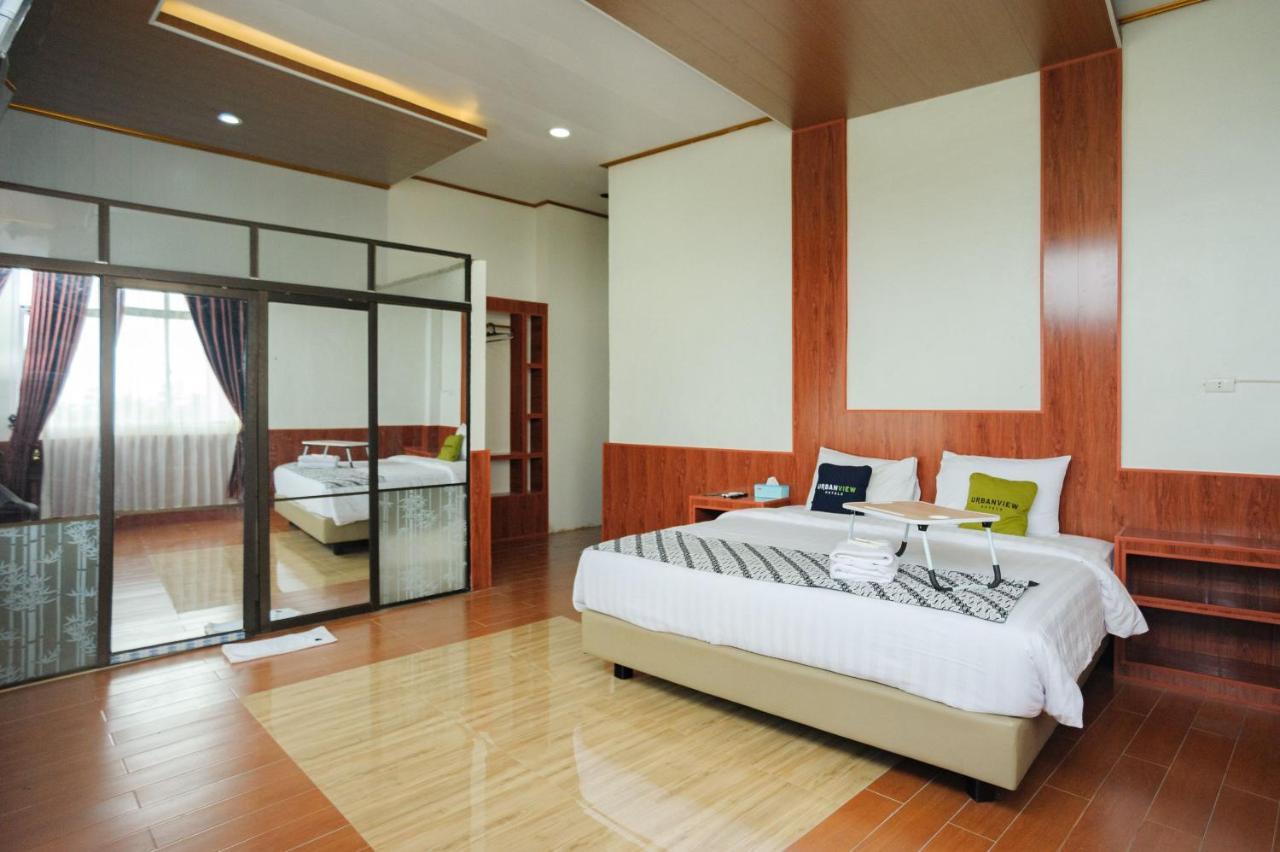 Urbanview Hotel Jib Bandar Lampung By Reddoorz מראה חיצוני תמונה