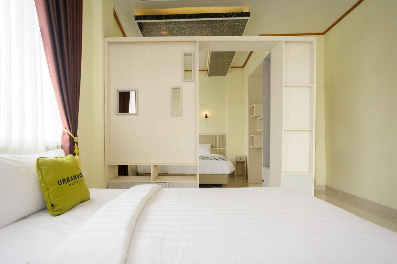 Urbanview Hotel Jib Bandar Lampung By Reddoorz מראה חיצוני תמונה