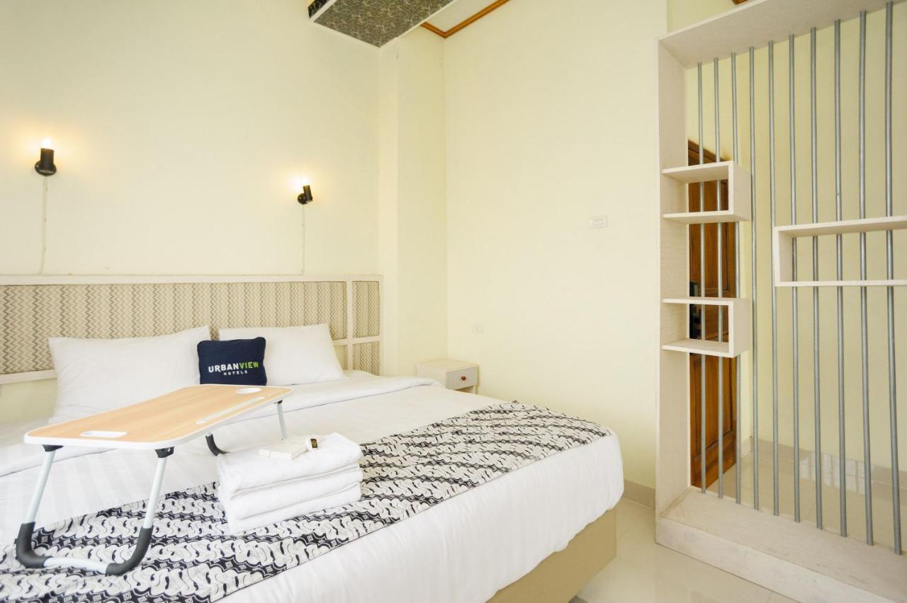 Urbanview Hotel Jib Bandar Lampung By Reddoorz מראה חיצוני תמונה