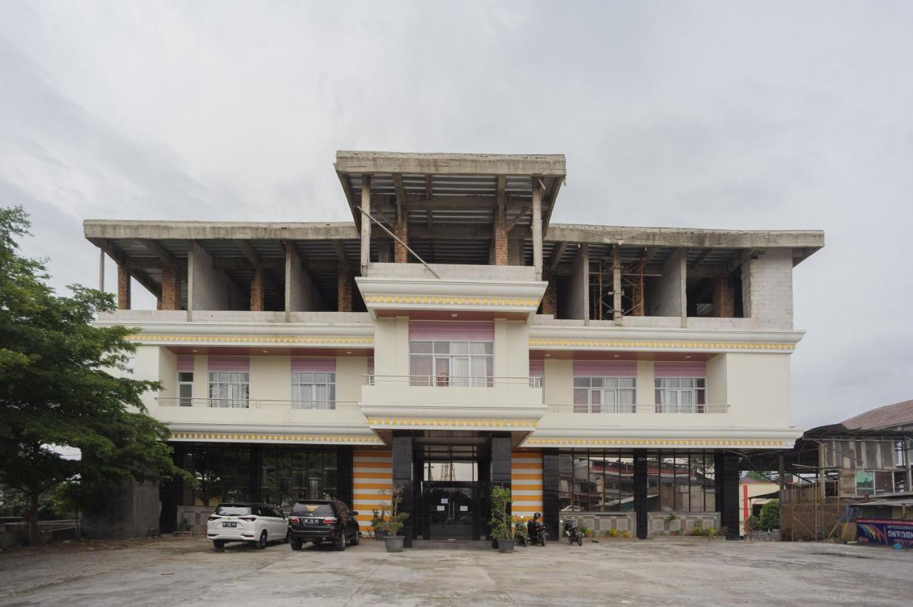 Urbanview Hotel Jib Bandar Lampung By Reddoorz מראה חיצוני תמונה