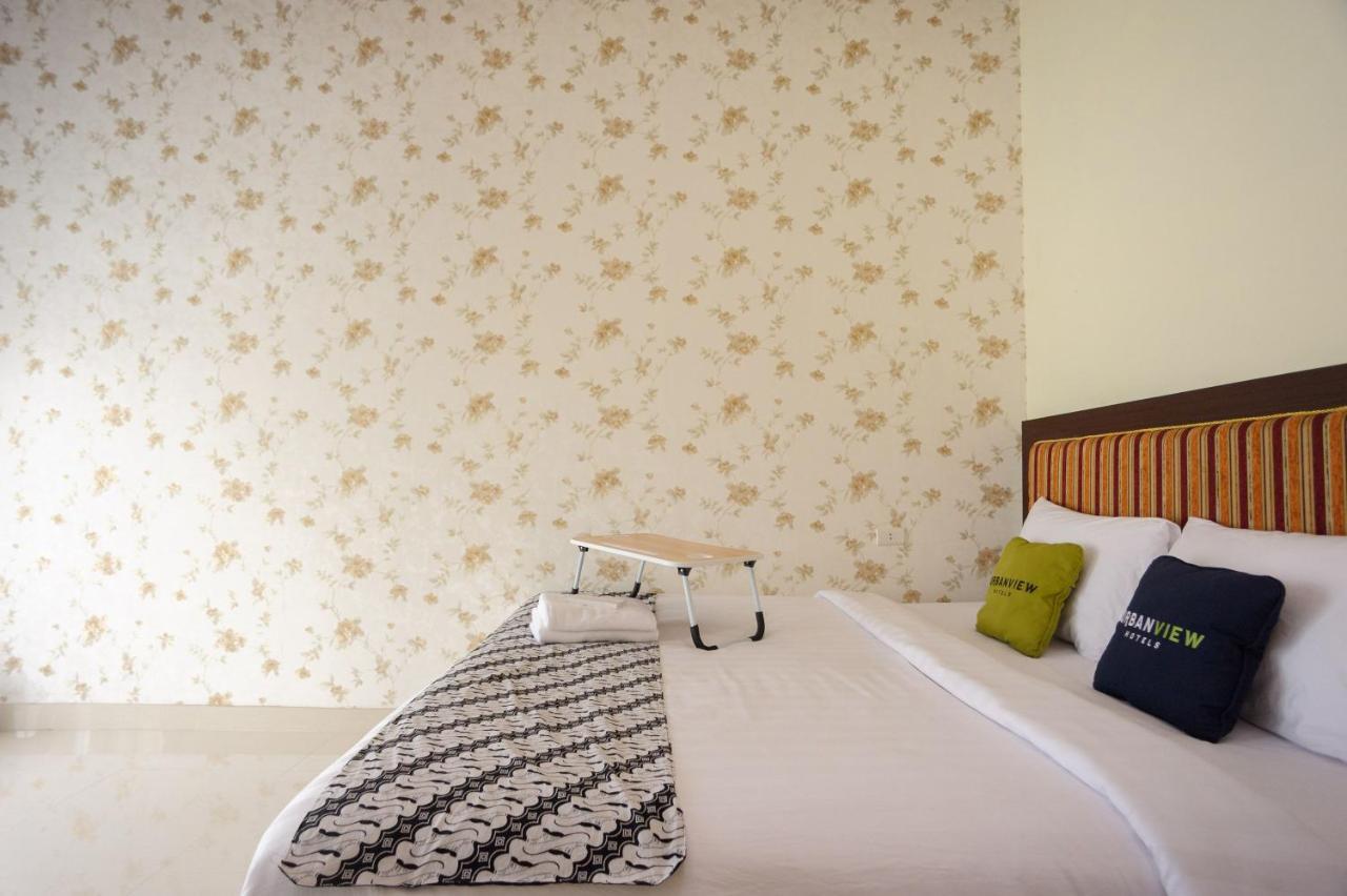 Urbanview Hotel Jib Bandar Lampung By Reddoorz מראה חיצוני תמונה